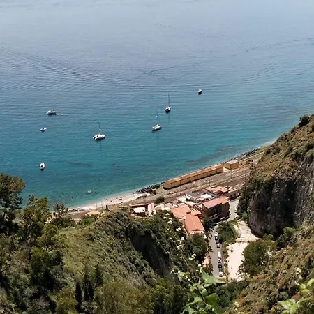 Anna Al Duomo * Taormina